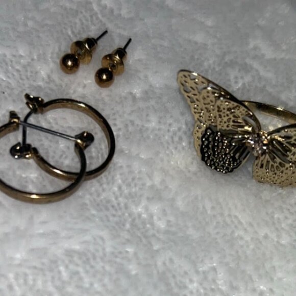 New Black and Gold Hanging Earrings 6 Piece Jewelry Set Brand New - Picture 6 of 6